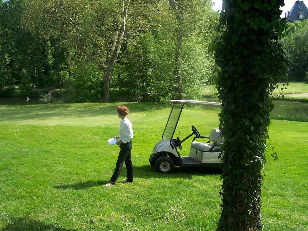 Western Golf D'albon Hotel 3*